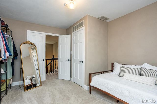 600 East Waters Edge Drive, Shiloh, IL 62221