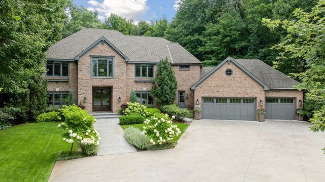 20715 Linwood Road, Deephaven, MN 55331