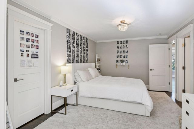 20715 Linwood Road, Deephaven, MN 55331