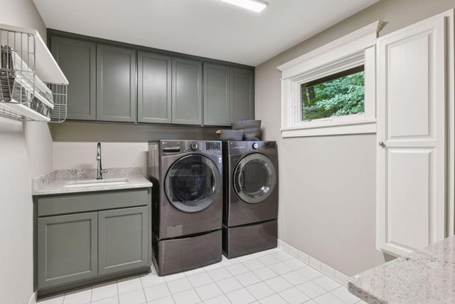 20715 Linwood Road, Deephaven, MN 55331