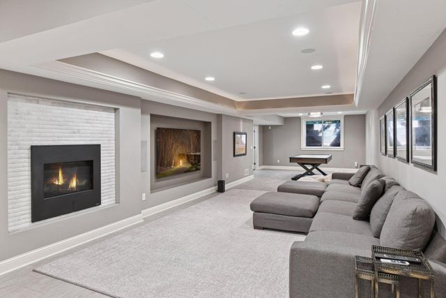 20715 Linwood Road, Deephaven, MN 55331