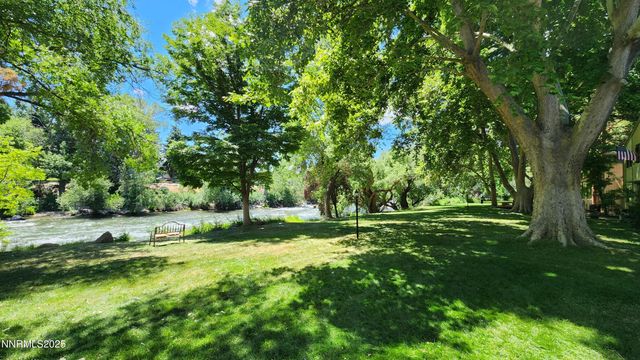 2300 Dickerson Road 16, Reno, NV 89503