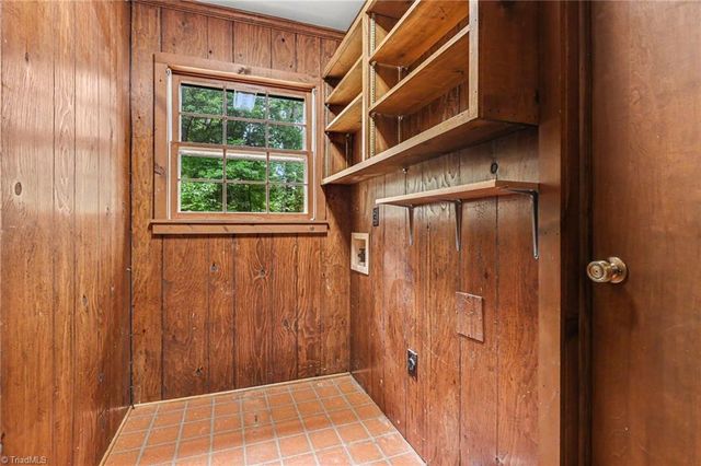 381 E Homestead Drive, Lexington, NC 27292