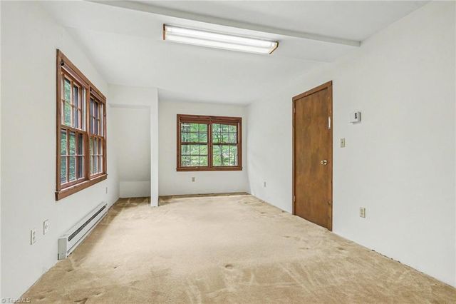 381 E Homestead Drive, Lexington, NC 27292