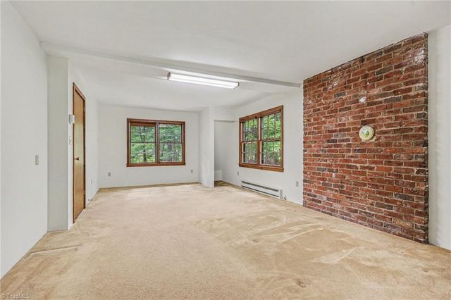 381 E Homestead Drive, Lexington, NC 27292
