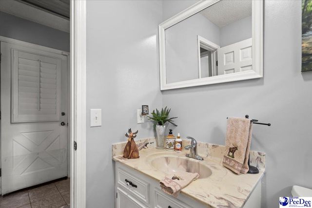 3802 Colonial Road, Florence, SC 29501