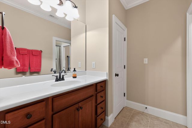 8220 Green Hope School Road, Cary, NC 27519