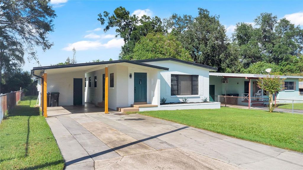 Image 28 of property listing at 1723 WEEKS AVENUE, Orlando, FL 32806