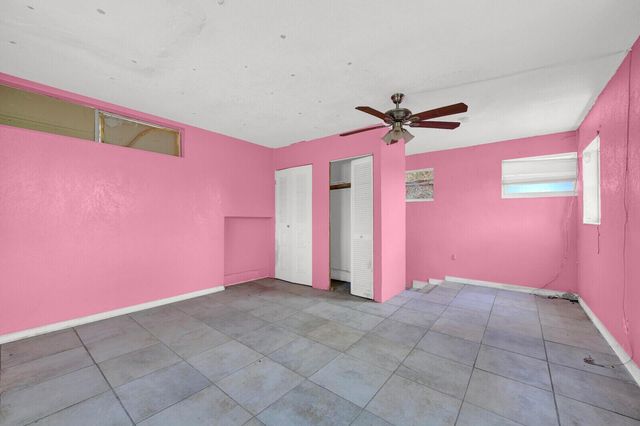 111 Ocean Parkway, Boynton Beach, FL 33435