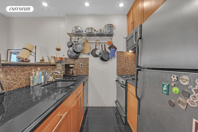 700 DEKALB Avenue, New York City, NY 11216
