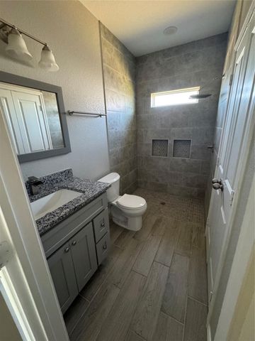 349 Road 5704, Cleveland, TX 77327