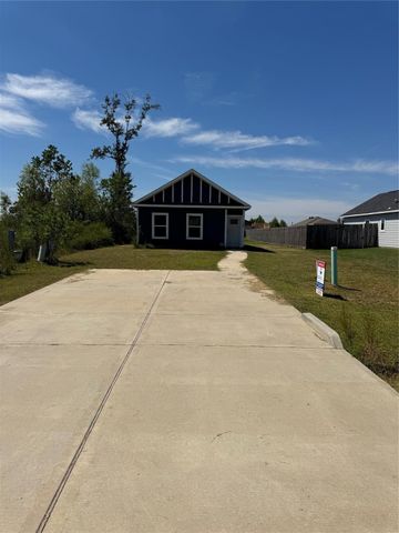 349 Road 5704, Cleveland, TX 77327