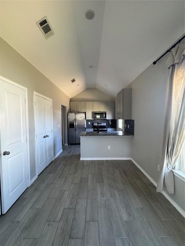 349 Road 5704, Cleveland, TX 77327