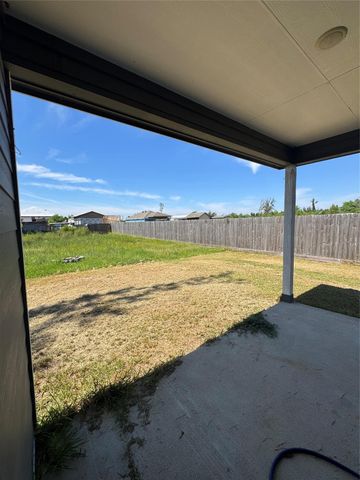 349 Road 5704, Cleveland, TX 77327