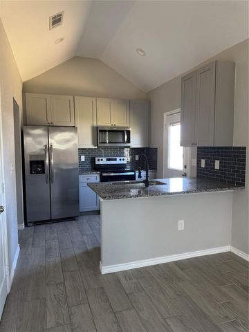349 Road 5704, Cleveland, TX 77327