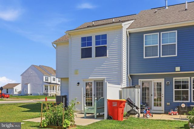 275 COLSTON RD, Charles Town, WV 25414