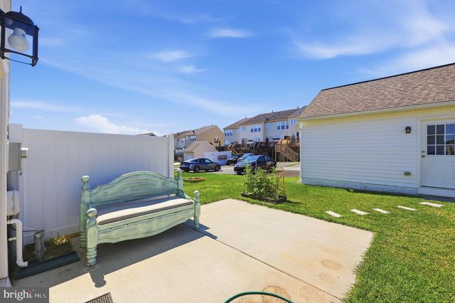 275 COLSTON RD, Charles Town, WV 25414