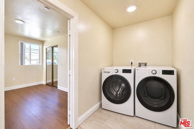671 W 62nd Street, Los Angeles, CA 90044