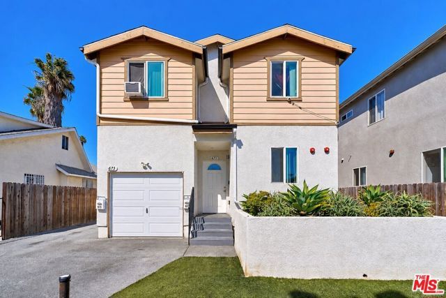 671 W 62nd Street, Los Angeles, CA 90044
