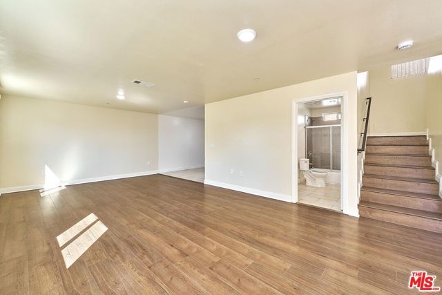 671 W 62nd Street, Los Angeles, CA 90044