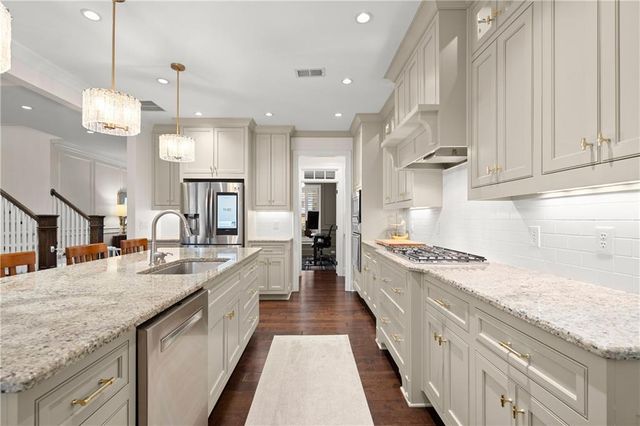 2574 Ashford Road, Brookhaven, GA 30319