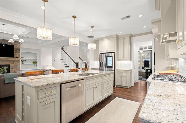 2574 Ashford Road, Brookhaven, GA 30319