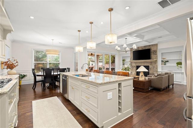 2574 Ashford Road, Brookhaven, GA 30319