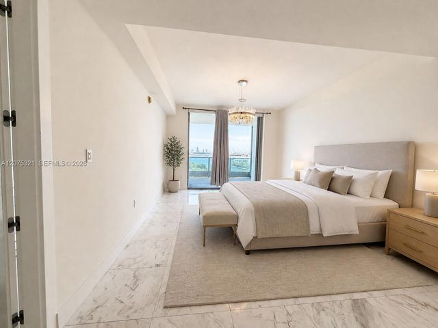 900 Biscayne Boulevard 902, Miami, FL 33132