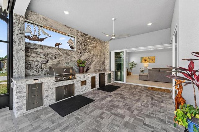 18752 HORIZON VIEW POINT, Land O Lakes, FL 34638