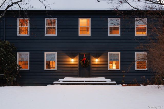 286 Blue Hill Road, Hudson, NY 12534