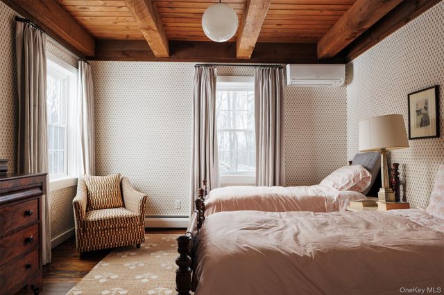 286 Blue Hill Road, Hudson, NY 12534