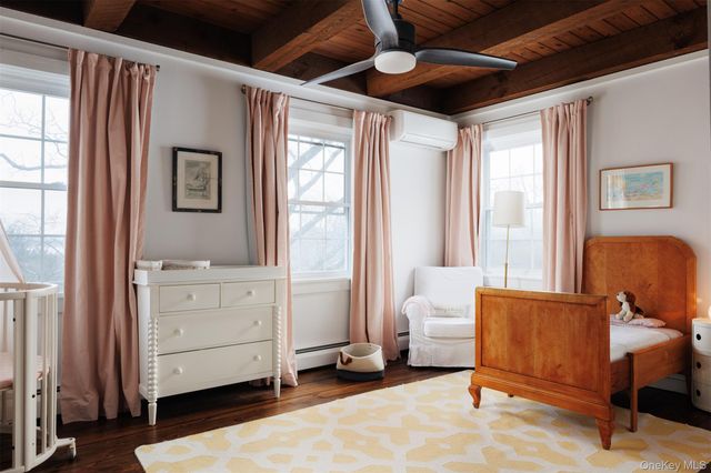 286 Blue Hill Road, Hudson, NY 12534