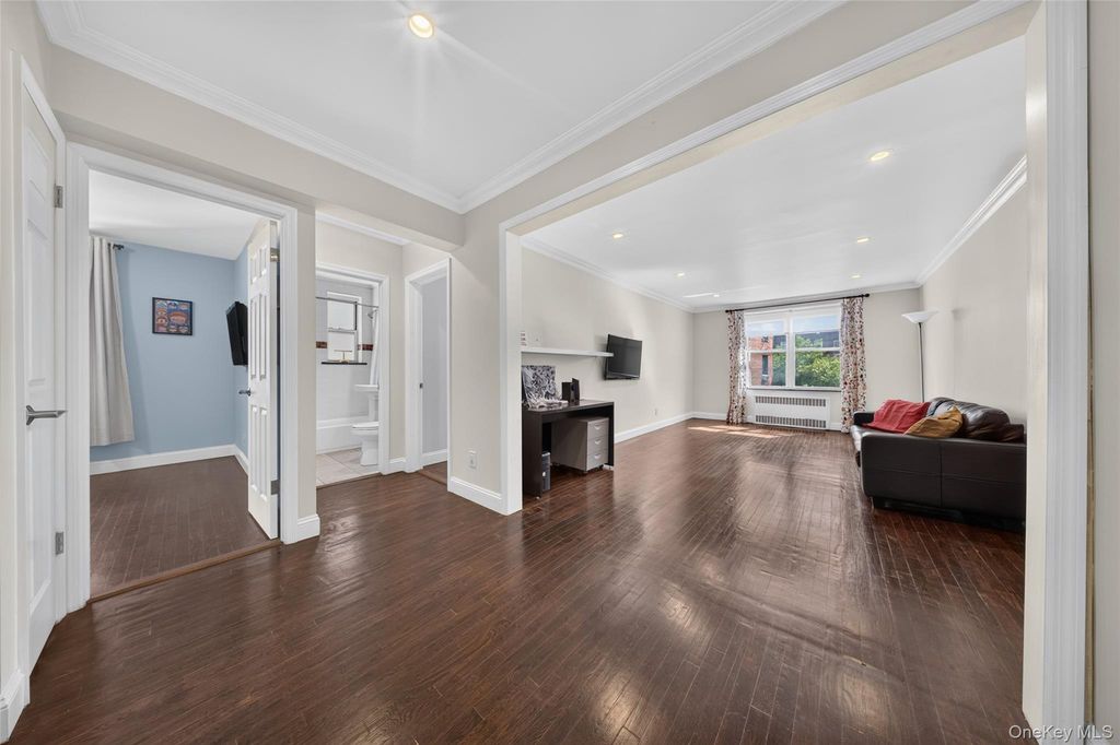 42-25 80th Street #3R, Elmhurst, NY 11373 — photo 5