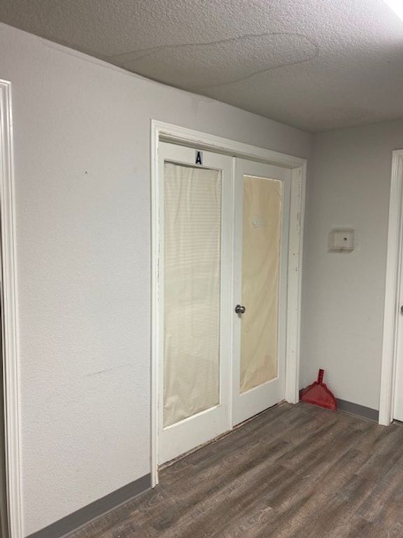 114(B) E CHAMBERS, Cleburne, TX 76031