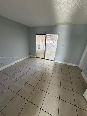 95 NE 41st St N202, Oakland Park, FL 33334