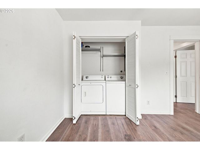 8833 N SYRACUSE St 12, Portland, OR 97203