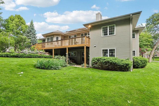1802 Pineview Drive, Verona, WI 53593