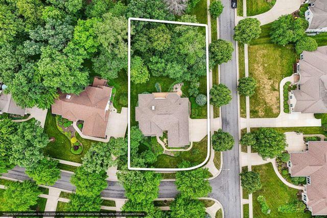 1802 Pineview Drive, Verona, WI 53593
