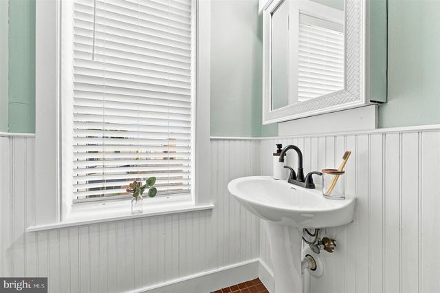 4354 DEXTER ST, Philadelphia, PA 19128