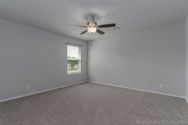 814 E Honolulu Place, Broken Arrow, OK 74012