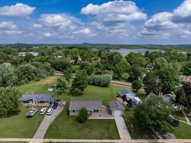 713 Martin Street, Mauston, WI 53948