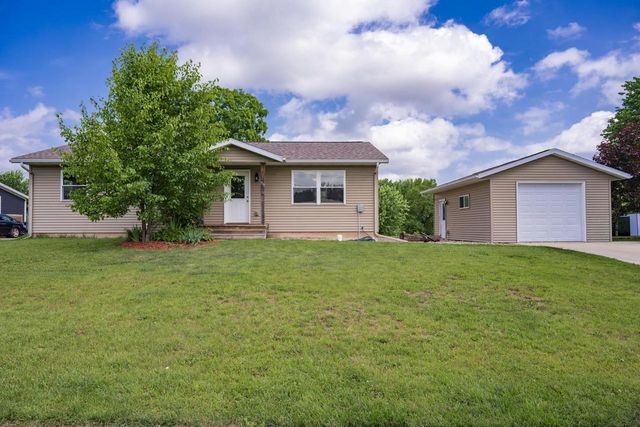713 Martin Street, Mauston, WI 53948