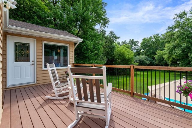 2564 Bunker Lake Boulevard NE, Andover, MN 55304