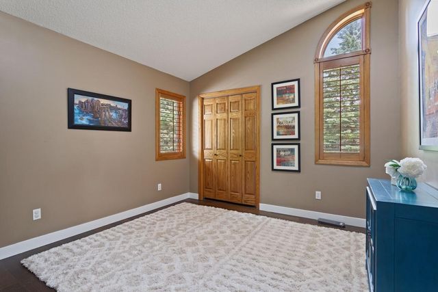 2564 Bunker Lake Boulevard NE, Andover, MN 55304