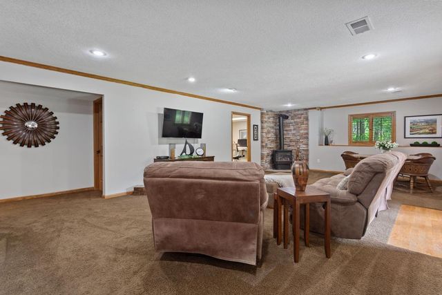 2564 Bunker Lake Boulevard NE, Andover, MN 55304