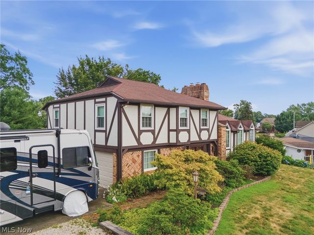 5300 West Boulevard NW, Canton, OH 44718
