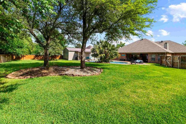 229 Stonebridge Ct., Gilmer, TX 75645