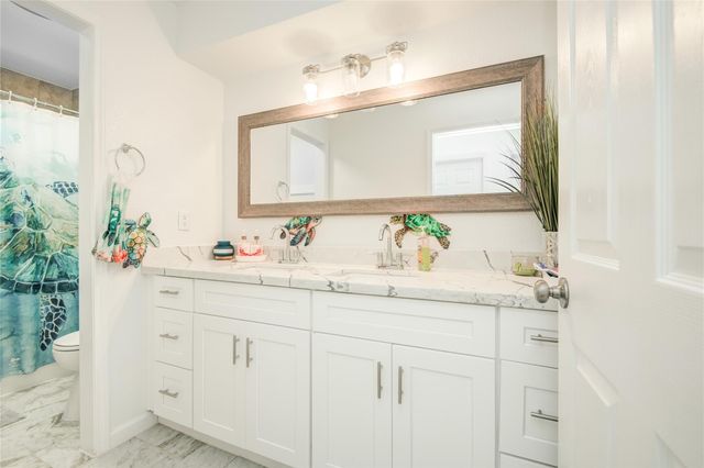 11307 Brandy Lane, Houston, TX 77044