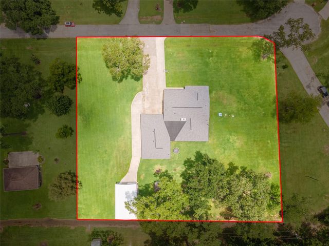 11307 Brandy Lane, Houston, TX 77044