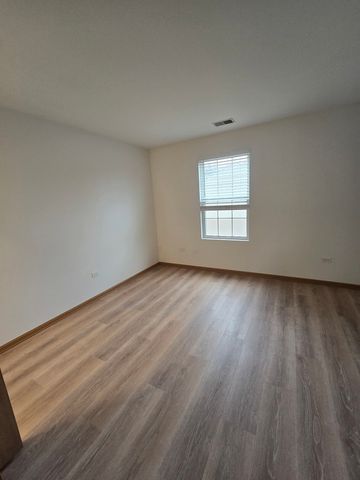 4135 Oak Tree Lane 4135, Plainfield, IL 60586